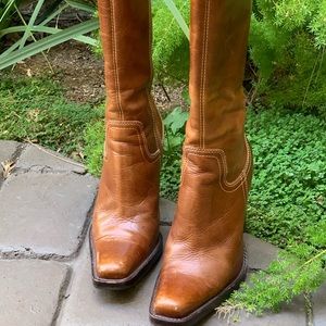 STEVE MADDEN Snap Woman’s 7B Leather Tall Boots.